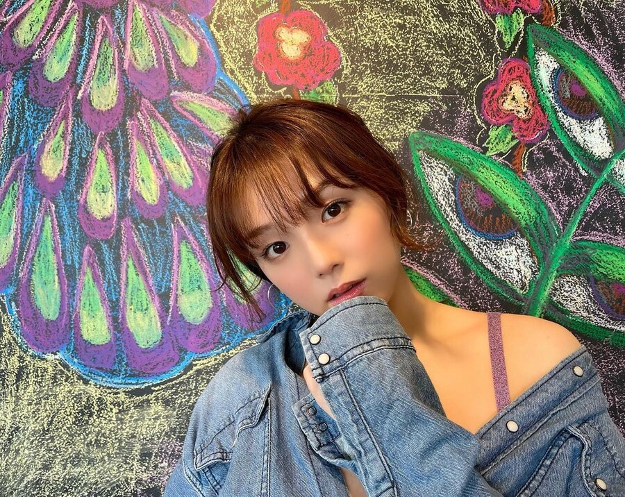 퀴즈)시노자키 아이와 아이유_1.jpeg