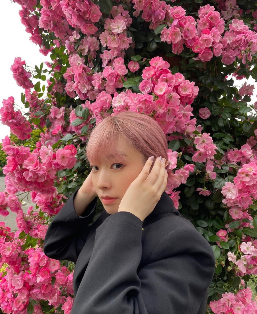 20220531 후리하타그램 "또 핑크색을 찾았다"_1.jpeg