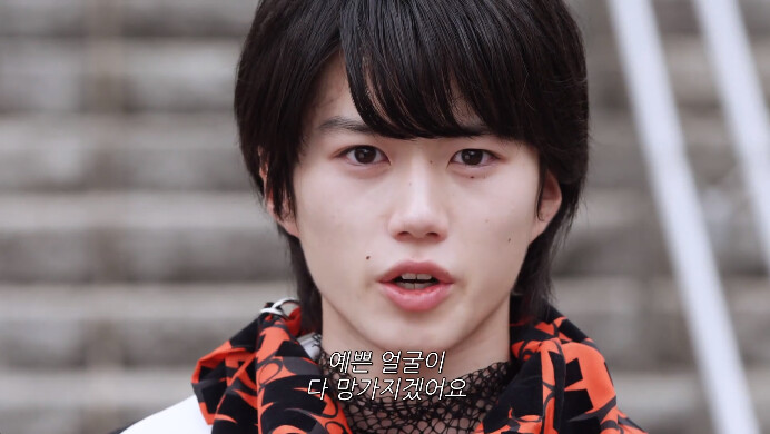 [가면라이더 리바이스] 역대급으로 뽕 안 차오르는 단체 변신_9.png