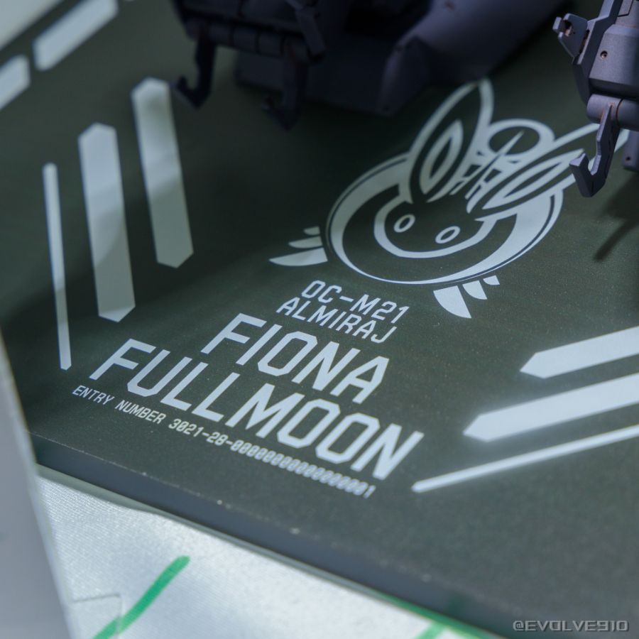 [Vertex] 오빗 걸즈 - 피오나 풀문 전시 사진_14.jpg