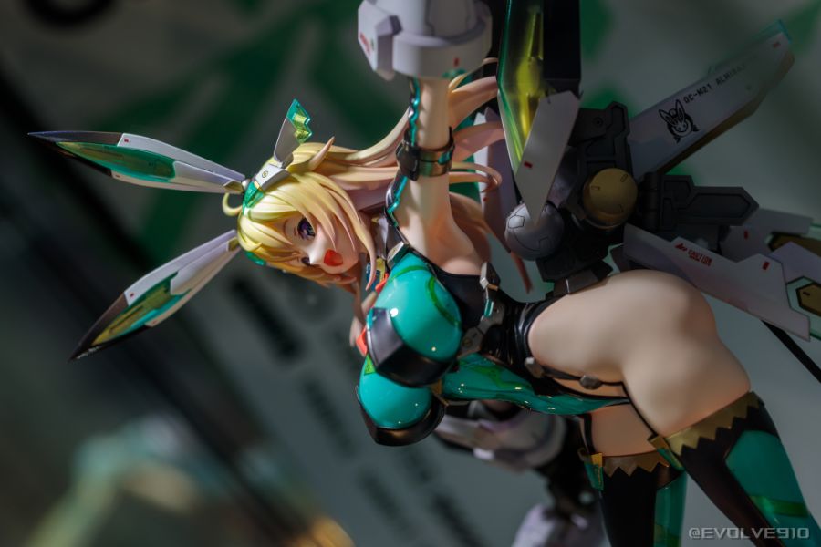 [Vertex] 오빗 걸즈 - 피오나 풀문 전시 사진_18.jpg