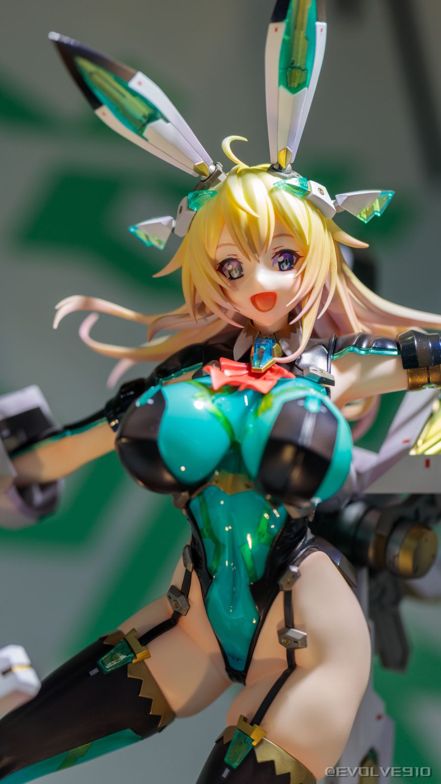 [Vertex] 오빗 걸즈 - 피오나 풀문 전시 사진_32.jpg