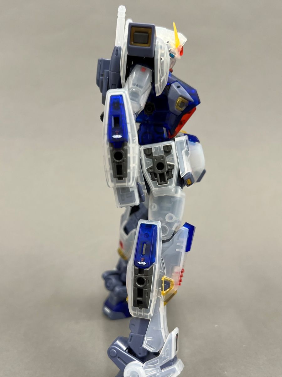 MG 건담 F90 [클리어 컬러] 샘플 소개_18.jpg