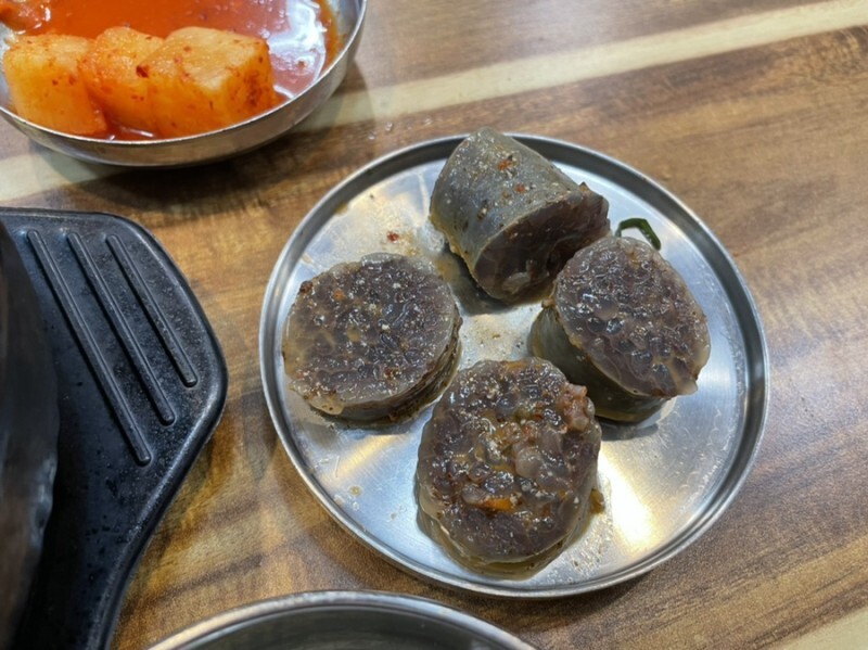Gif) 가격고집 끝까지 5천원 순대국밥집의 진실 | 유머 게시판 스압. Gif) 가격고집 끝까지 5천원 순대국밥집의 진실 | 유머 게시판 | 루리웹