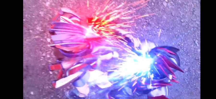 [가면라이더 리바이스] 레거시 베일 파이널 에피소드_73.jpg