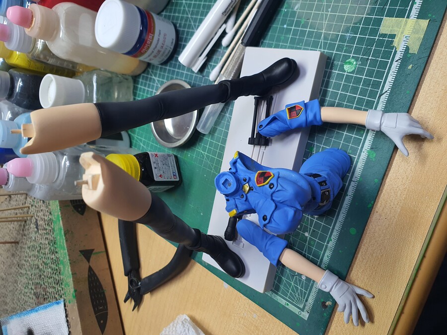 VOLKS 1/8 레진 헬싱 세라스 빅토리아(완성)_16.jpg