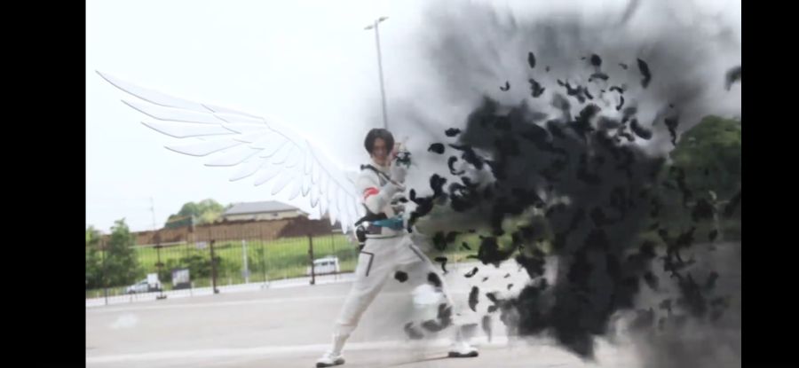 [가면라이더 리바이스] 저가 코스프레가 아닌 livevil_20.jpg