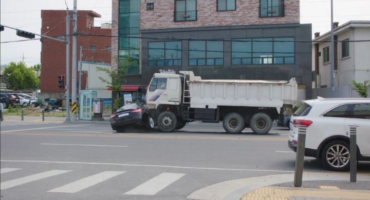 스포?) PPL 클린드라마 우영우에 기어코 등장하고만 그것.jpg_3.jpeg