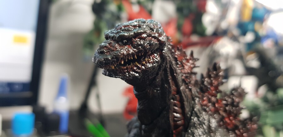 반다이 몬스터아츠 신고질라 (도색작)_7.jpg