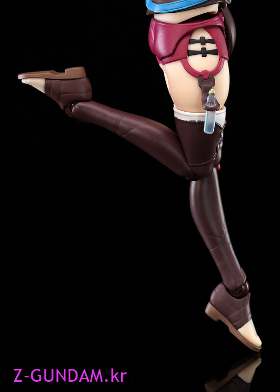 [피그마] 라이자의 아틀리에 - 라이잘린 스타우트_11.jpg