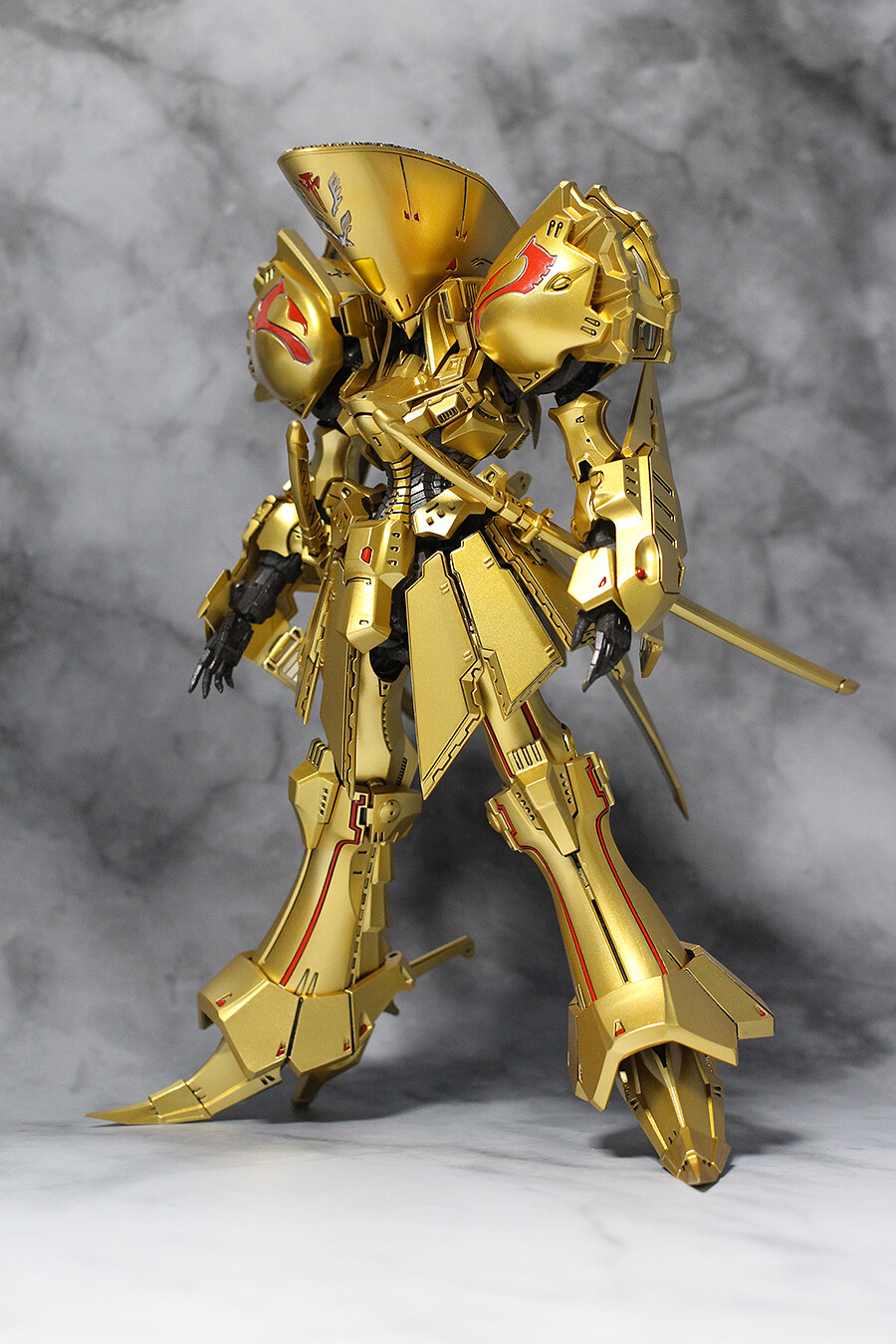 1/100 보크스 나이트 오브 골드 완성_21.jpg