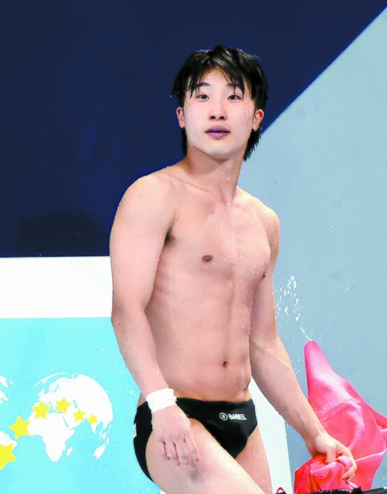 인터넷 댓글보고 겨드랑이털 제모한 다이빙 선수.jpg_8.jpg