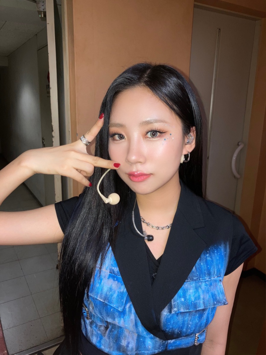 weverse_3-253071679.jpg