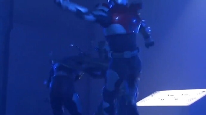 [가면라이더 카부토] 그릴러스 웜과의 최후의 대결_1.jpg