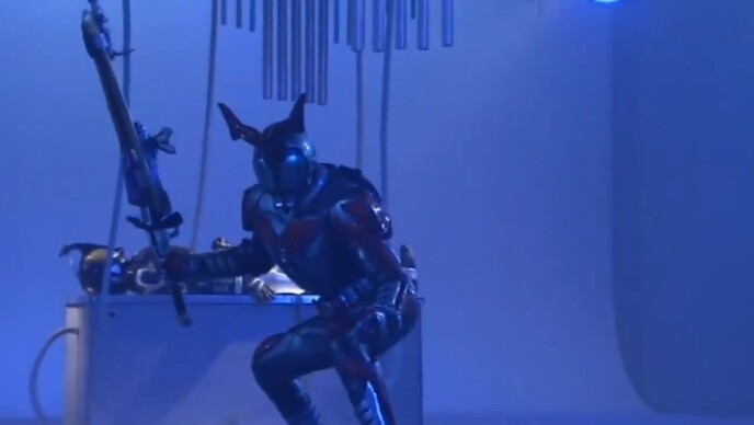 [가면라이더 카부토] 그릴러스 웜과의 최후의 대결_6.jpg