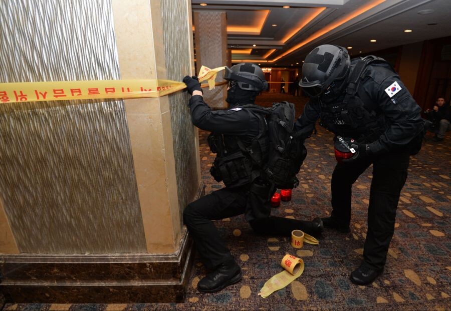 사펑)현실에 아라사카같은 기업이 어딨어?_4.jpg