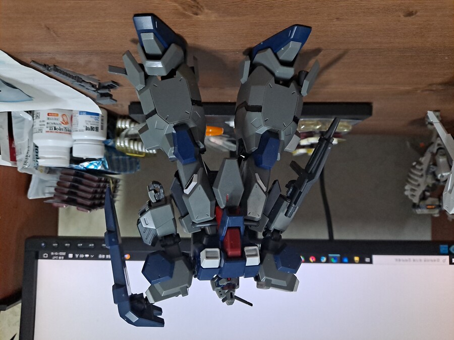 HGUC 구스타프 칼 (feat. HGUC 제스타 & 제스타 캐논)_1.jpg