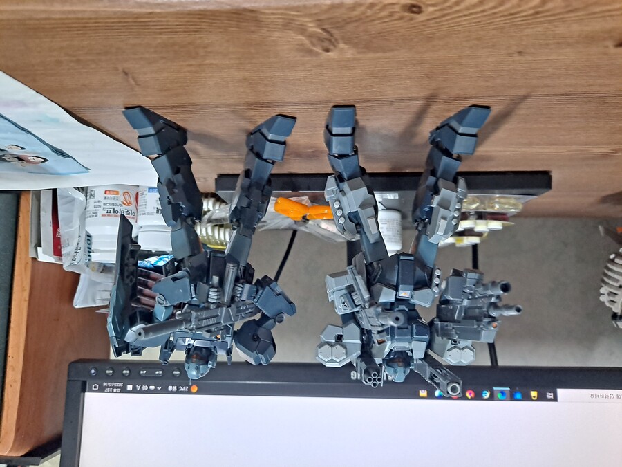 HGUC 구스타프 칼 (feat. HGUC 제스타 & 제스타 캐논)_6.jpg