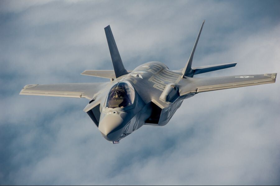F-22 vs F-35 디자인 논쟁.jpg_6.png