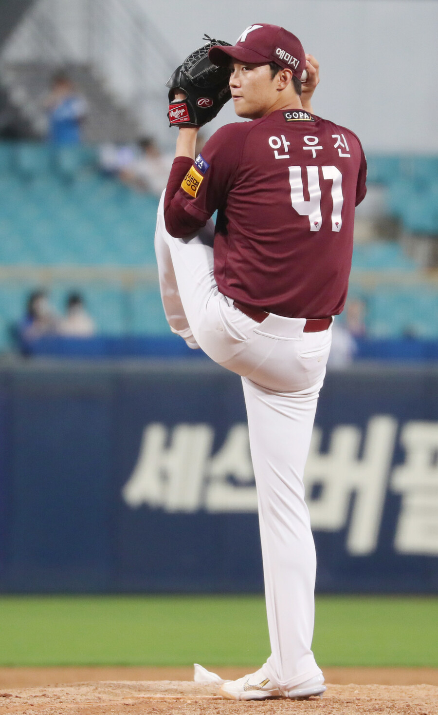 키 190넘는 캐릭터 모음(원피스 제외)_5.jpeg