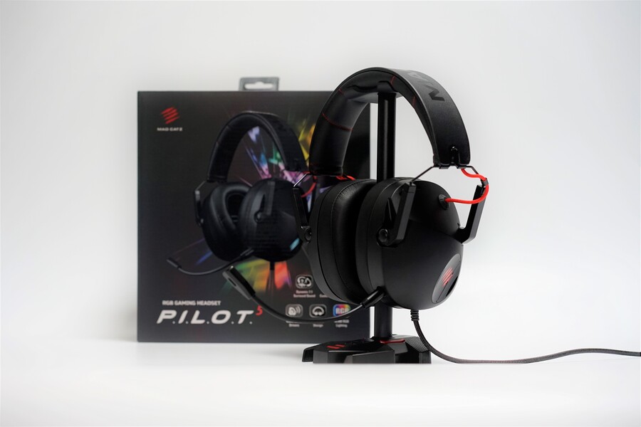 탈착식 마이크, 폴딩 디자인, 가상 7.1, MadCatz P.I.L.O.T 5_1.jpg