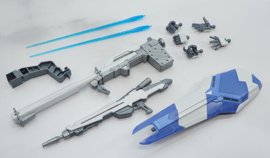 RG 하이뉴 건담 [티타늄 피니시] 해외 리뷰_4.jpg