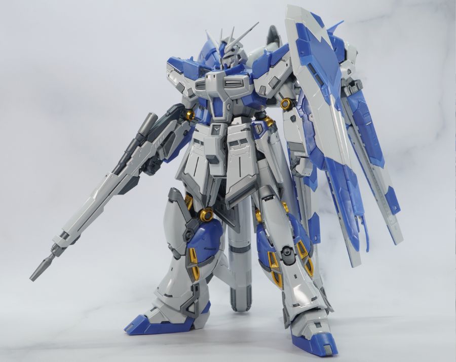 RG 하이뉴 건담 [티타늄 피니시] 해외 리뷰_54.jpg