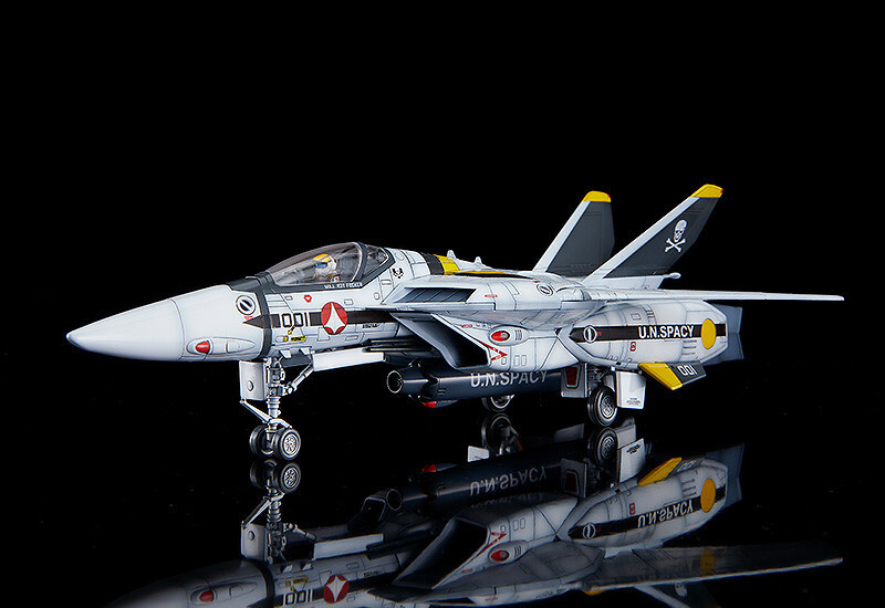 [맥스팩토리] PLAMAX 1/72 VF-1S 파이터발키리(로이 포커기)_1.jpg