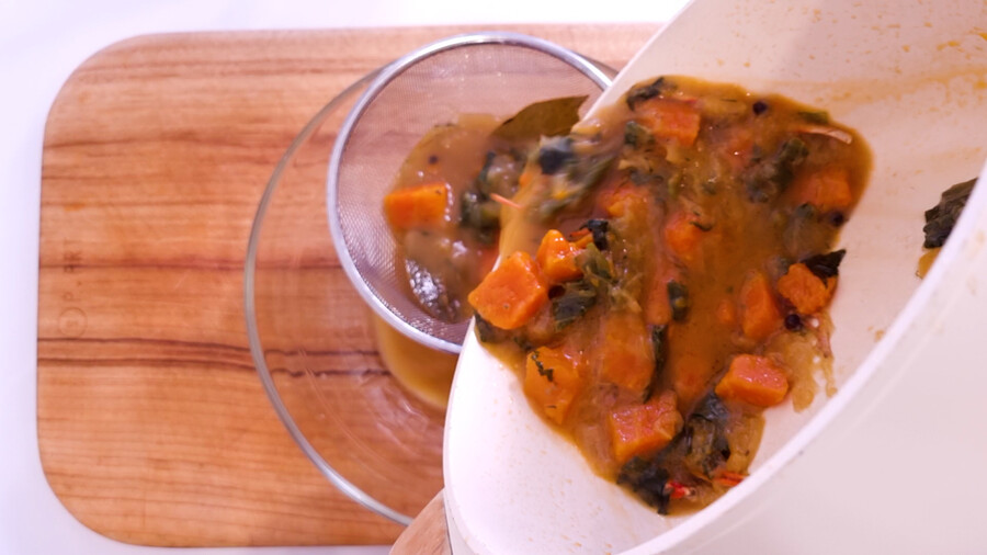 저세상 새우향을 담은 새우 스프(feat 새우 대가리)_13.jpg