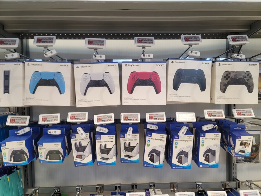 이마트 매장에서 듀얼센스 및 게임 할인하네요_5.jpg