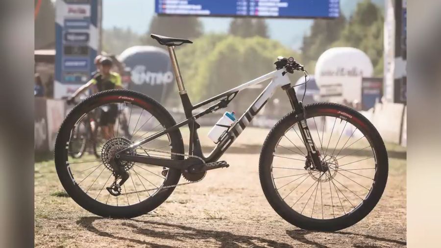 These Were The Fastest Bikes Of 2022! _ DH, Enduro, XC.mp4_000033560.png