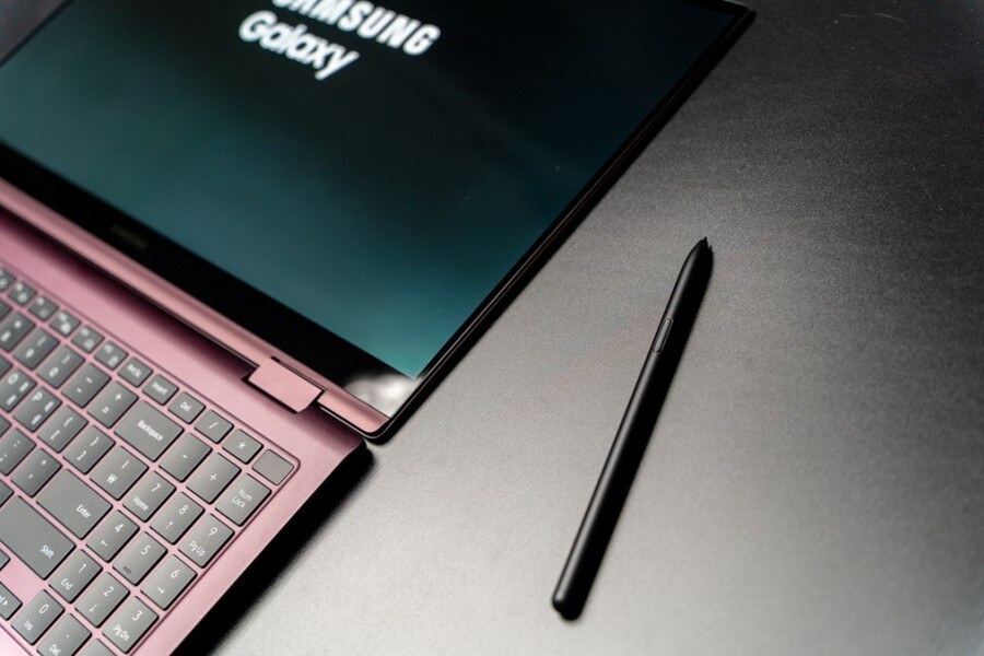 초 경량 노트북 인텔® Evo™ 플랫폼 기반 갤럭시북 2 프로 360 언박싱_14.png