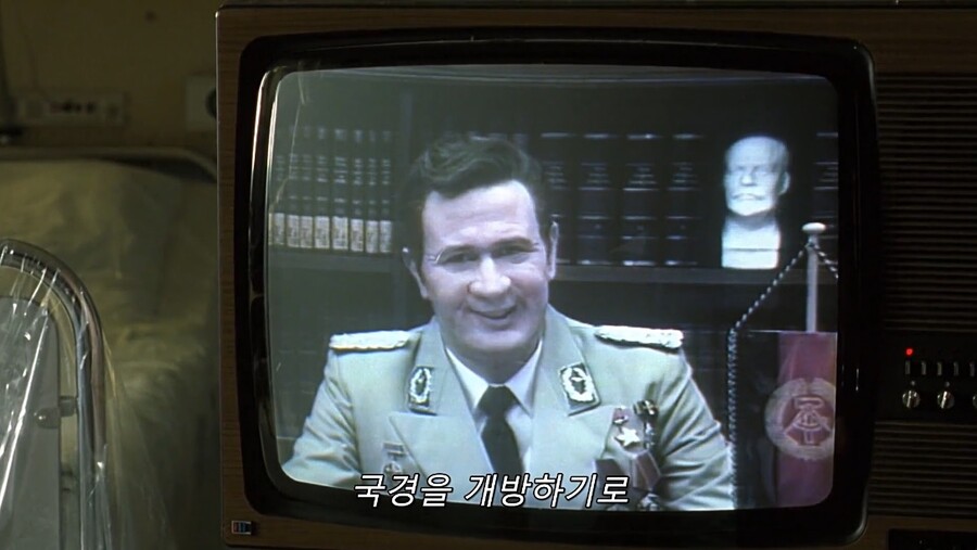 헬무트 제모가 엄마한테 구라까는데 박평식 8점인 영화_25.jpg