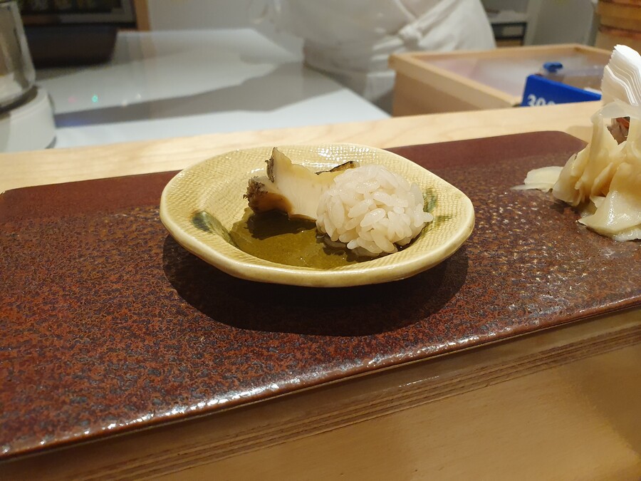 올해 첫 점심 오마카세 다녀왔습니다!_2.jpg