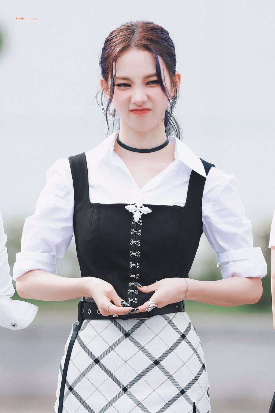 호불호) 갈리는 미모의 가수_4.jpeg