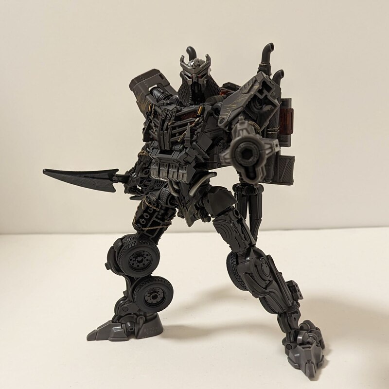 Image of Transformers Rise Of The Beasts Scourge Toy (14a)__scaled_800.jpg
