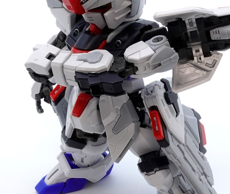 MGSD 프리덤 건담 샘플 소개_19.jpg