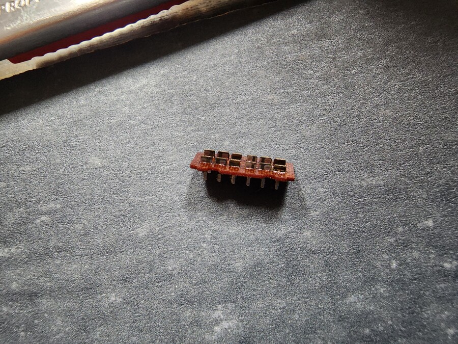 카세트)버튜버) 오랫만에 카세트 플레이어 수리함_10.jpg