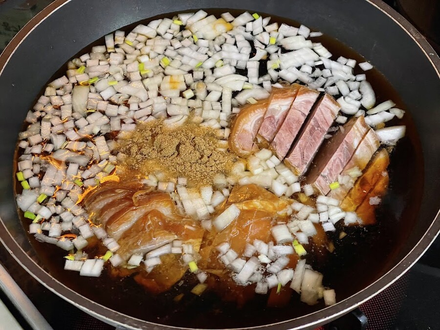 태국식 족발덮밥 (카오카무)_4.jpg