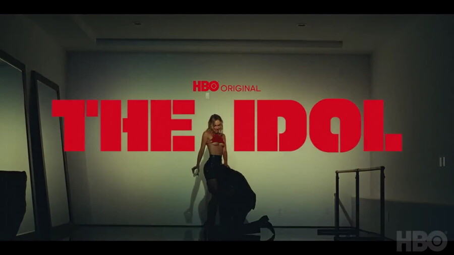 미국에서 안 좋은 쪽으로 화제가 된 HBO 신작 드라마(조니 뎁 딸 주연)_2.jpg