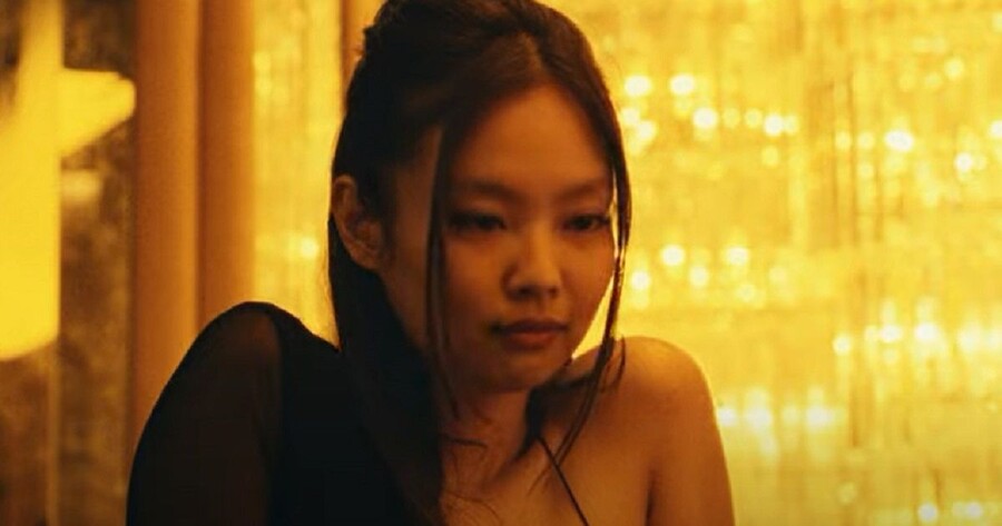 미국에서 안 좋은 쪽으로 화제가 된 HBO 신작 드라마(조니 뎁 딸 주연)_4.jpg