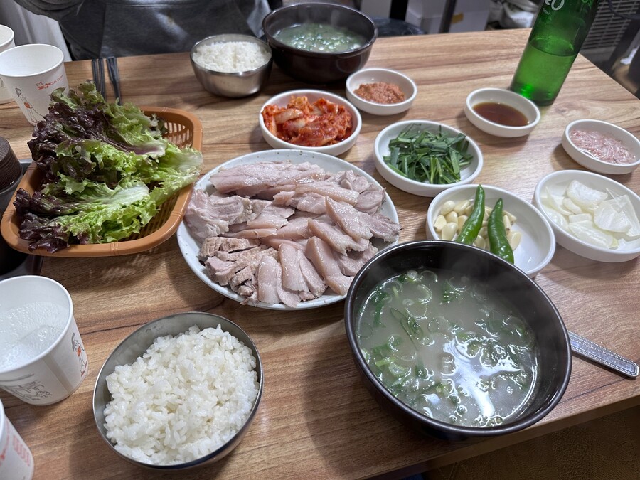 남궁세끼) 절창, 돼지국밥, 햄버거 + 커피_2.jpg