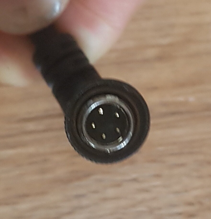 전선 커넥터 이름 여쭤봅니다._2.jpg