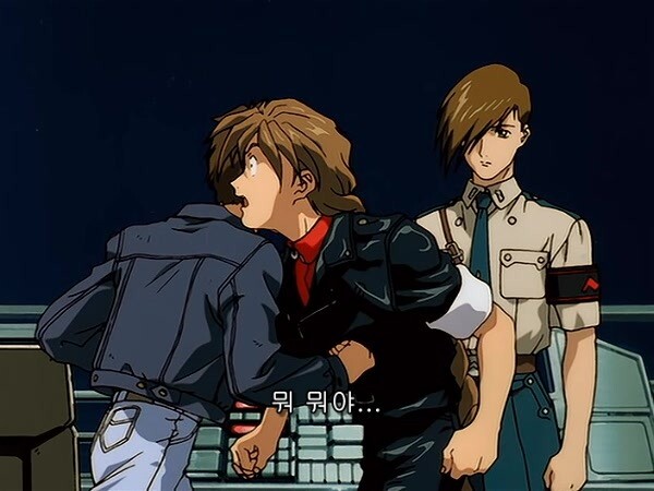 건담윙) 맨날 쳐맞는 호구_9.jpg