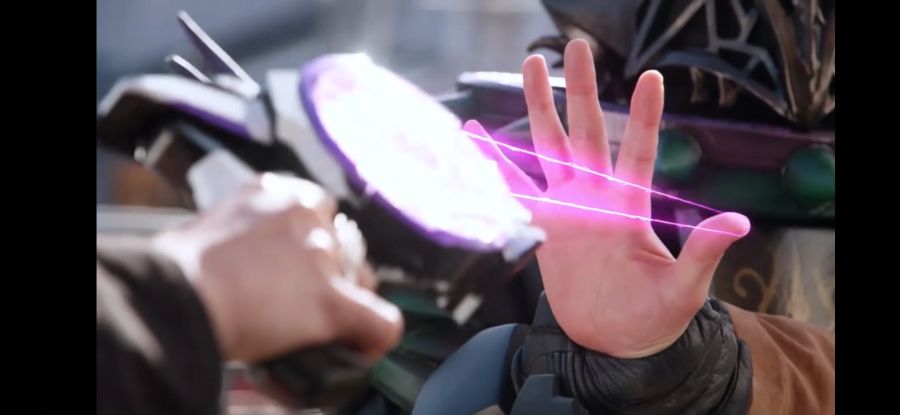 [가면라이더 기츠] 흔한 설정 변경 없이 변신하는 방법_20.jpg