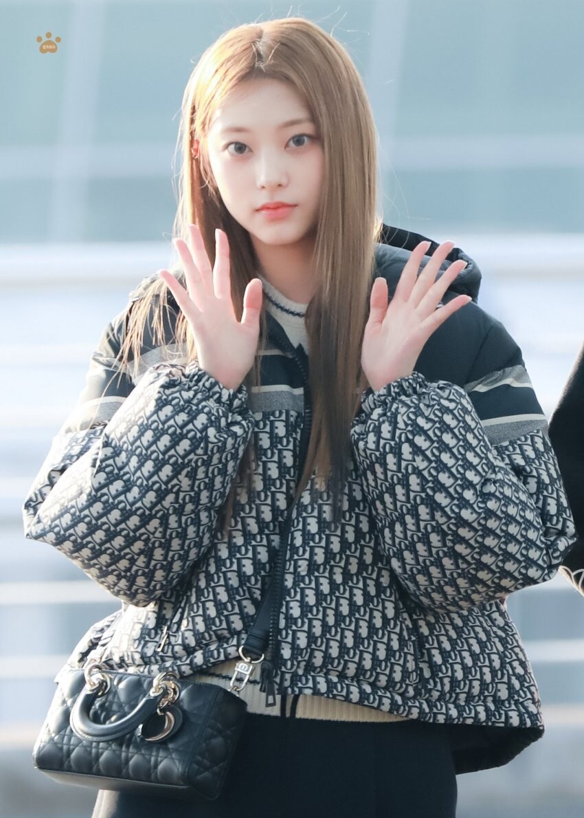 뉴진스 강해린_8.jpg