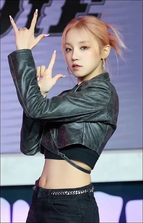 아이돌) 처음으로 중국인인게 아깝다고 생각됐던 멤버 .jpg_1.webp