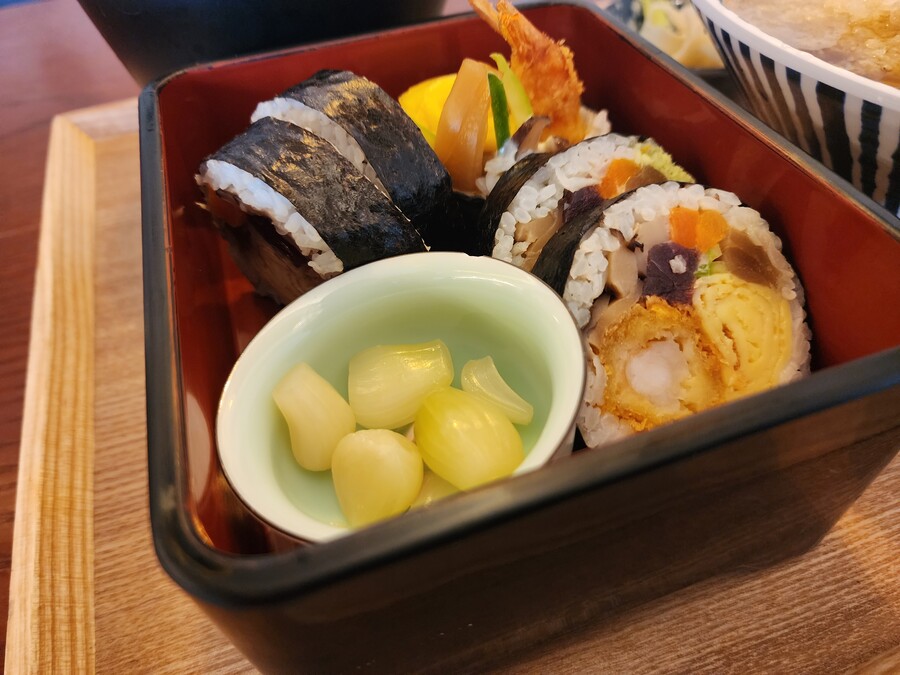 고등어)를 소바랑 먹네.jpg_2.jpg