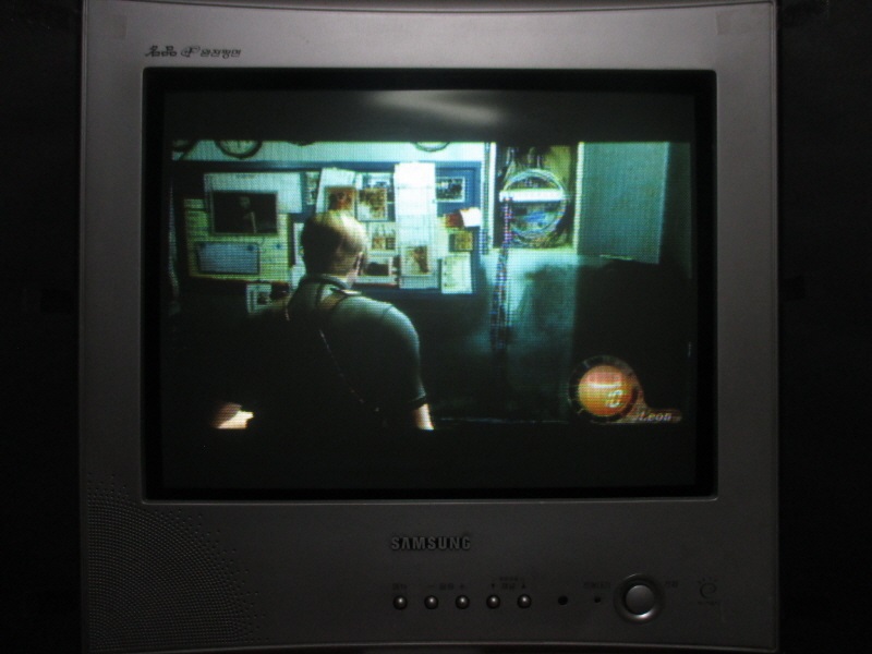 바이오 하자드 4 (11) - 브라운관 티비 화면_7.jpg