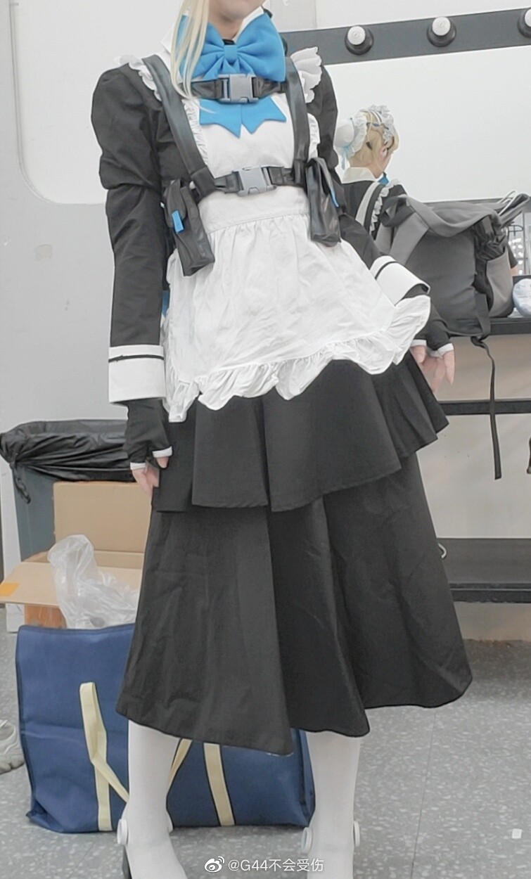 극후방) 블루아카) 노출없이 건전한 코스프레_7.jpg